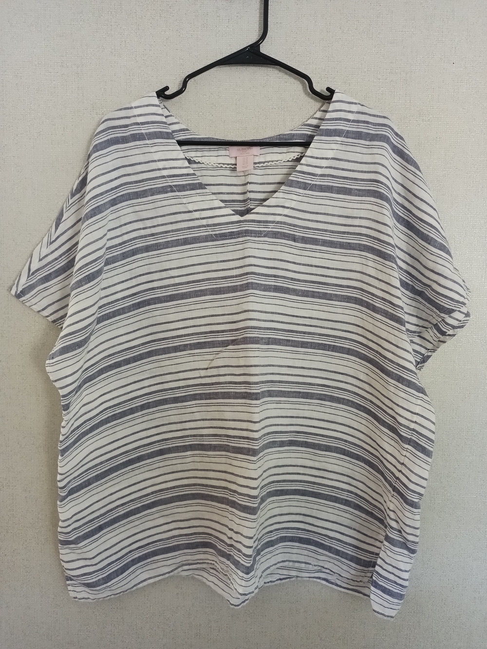 St. Tropez 100% Linen White and Navy Striped V-Neck Tunic